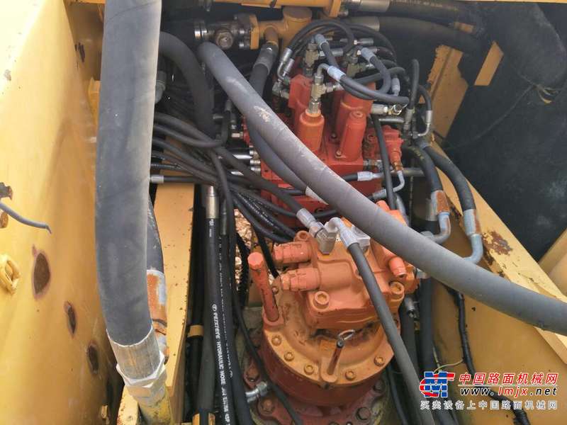 贵州出售转让二手6800小时2012年柳工CLG922D挖掘机