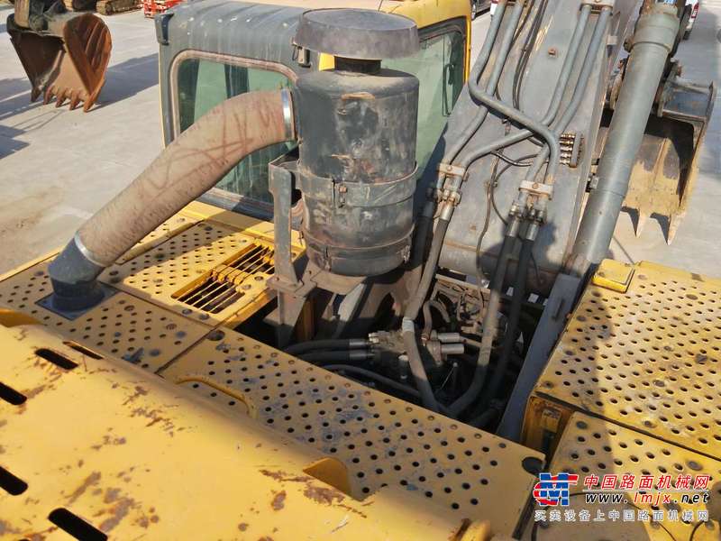 山西出售转让二手8900小时2011年沃尔沃EC360BLC挖掘机