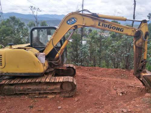 云南出售转让二手10000小时2008年柳工CLG908C挖掘机