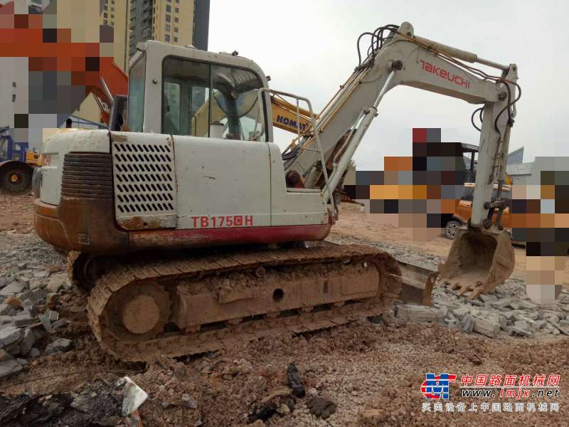 云南出售转让二手7632小时2009年竹内TB175C挖掘机