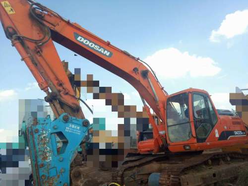 云南出售转让二手4632小时2012年斗山DH225LC挖掘机