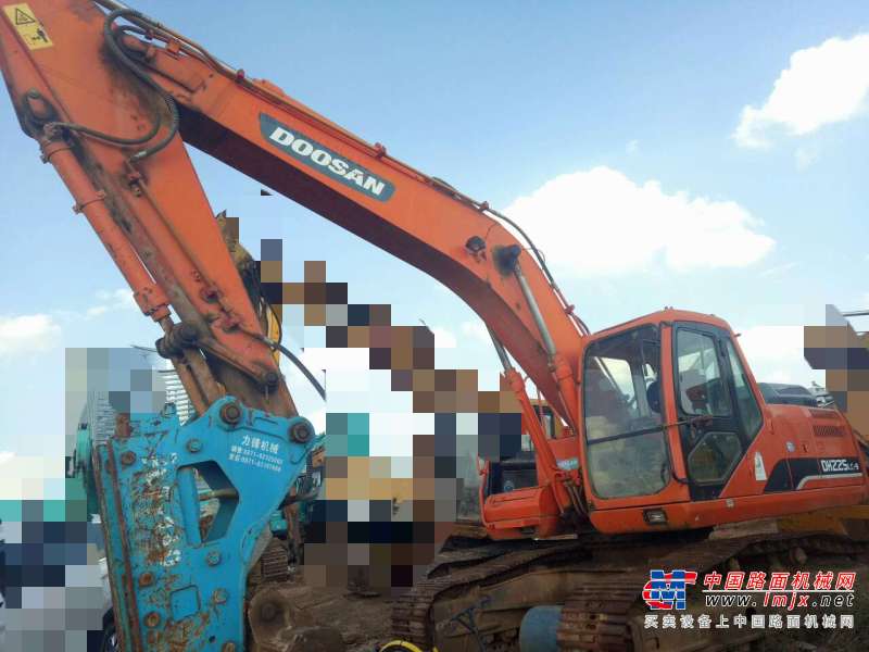 云南出售转让二手4632小时2012年斗山DH225LC挖掘机