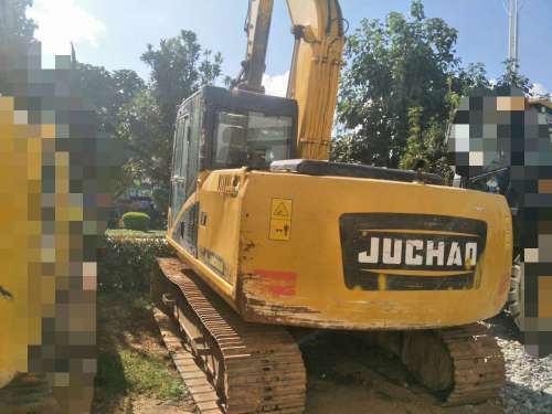 云南出售转让二手3000小时2014年巨超重工JC150挖掘机