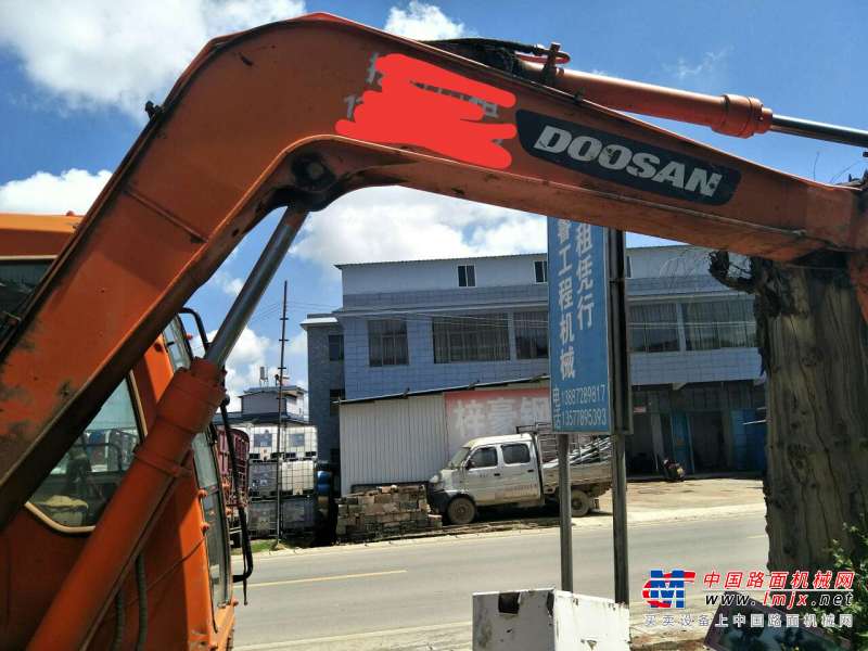 云南出售转让二手6000小时2013年斗山DH80GOLD挖掘机
