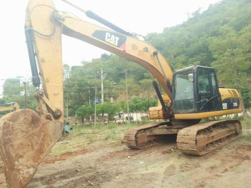 云南出售转让二手7020小时2011年卡特彼勒323DL挖掘机