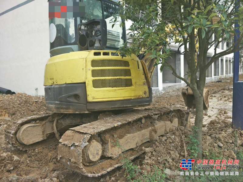 贵州出售转让二手6500小时2010年洋马ViO55挖掘机