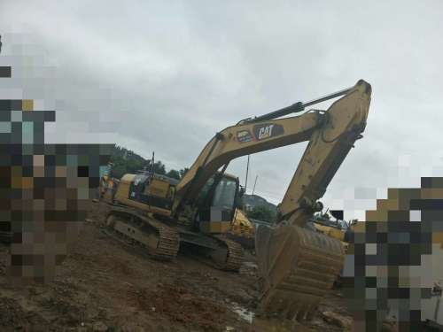 贵州出售转让二手5800小时2013年卡特彼勒329D挖掘机