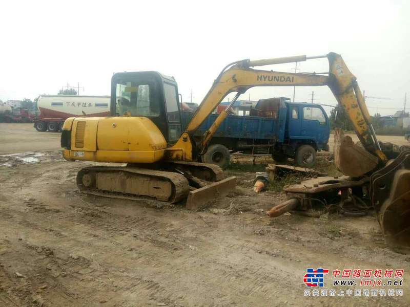 山东出售转让二手8634小时2010年现代R55挖掘机