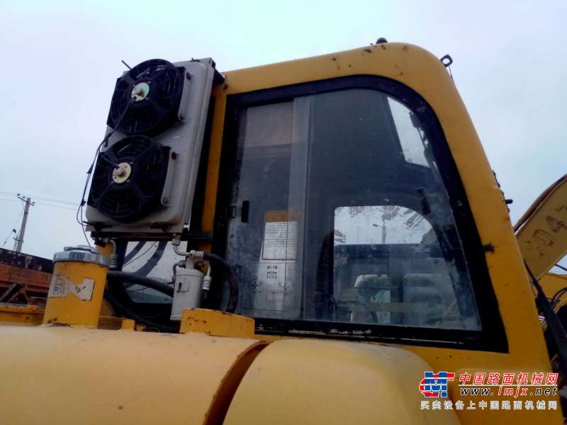 黑龙江出售转让二手10000小时2010年临工LG660挖掘机