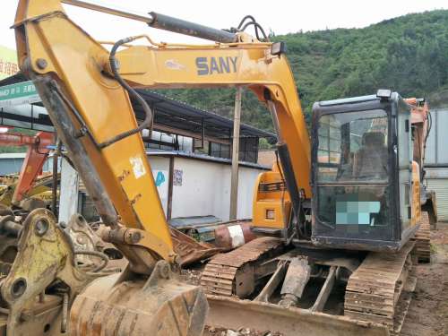 云南出售转让二手6000小时2012年三一重工SY75C挖掘机