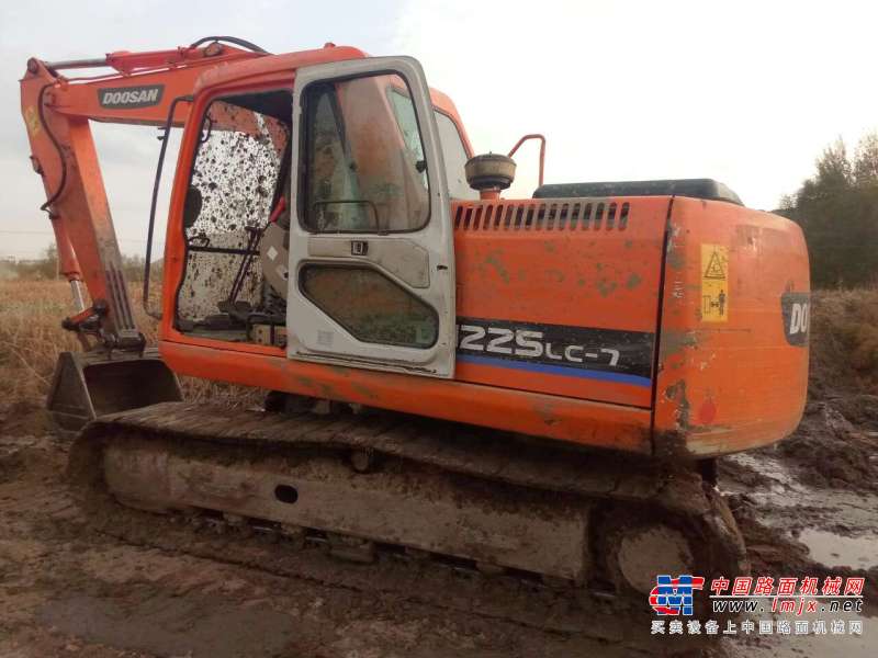 黑龙江出售转让二手10000小时2008年斗山DH150LC挖掘机