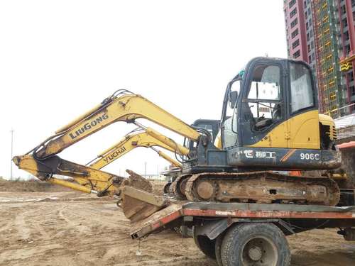 陕西出售转让二手6000小时2011年柳工CLG906C挖掘机