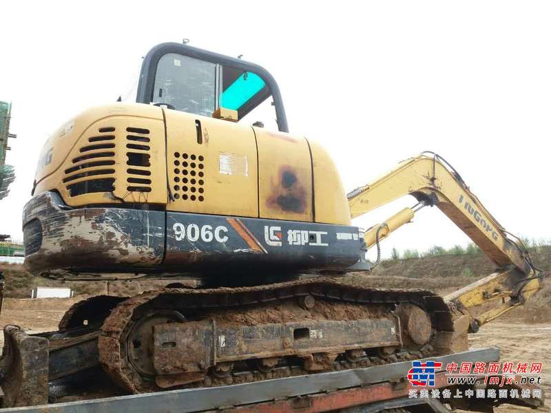 陕西出售转让二手6000小时2011年柳工CLG906C挖掘机
