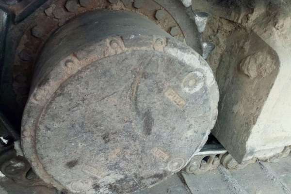 黑龙江出售转让二手9600小时2012年神钢SK260LC挖掘机