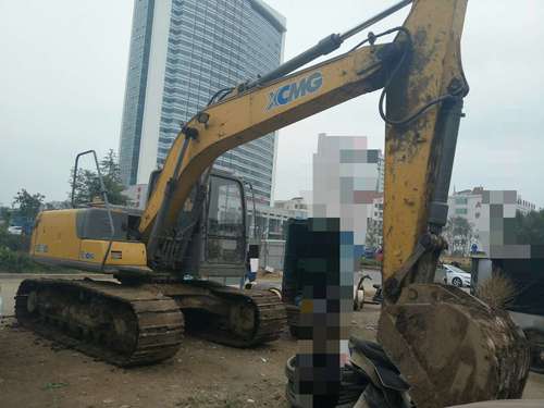 山东出售转让二手6000小时2013年徐工XE150D挖掘机