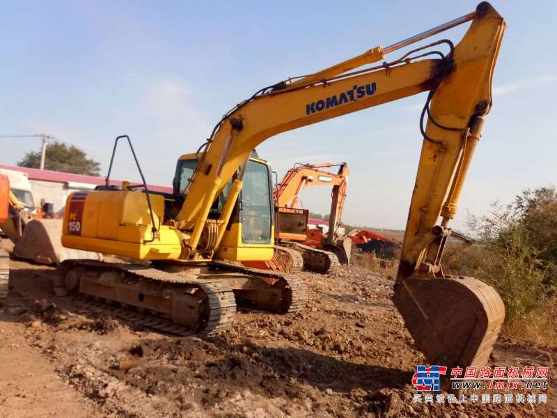 黑龙江出售转让二手8000小时2012年小松PC130挖掘机
