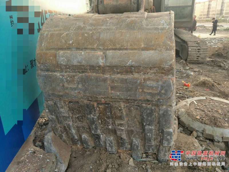 山东出售转让二手12000小时2003年日立ZX230挖掘机