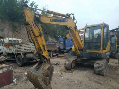 内蒙古出售转让二手9000小时2009年龙工LG6060挖掘机