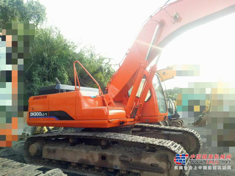 辽宁出售转让二手7000小时2010年斗山DH300LC挖掘机