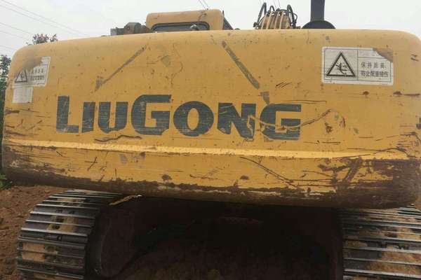 山东出售转让二手6000小时2009年柳工CLG225C挖掘机