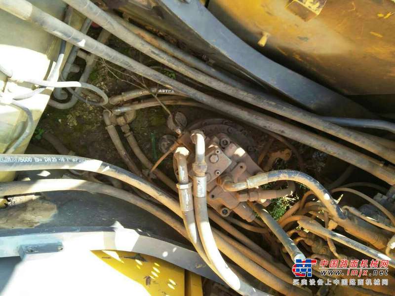 云南出售转让二手9907小时2010年沃尔沃EC210B挖掘机