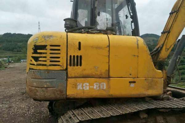 云南出售转让二手4653小时2010年徐工XE60挖掘机