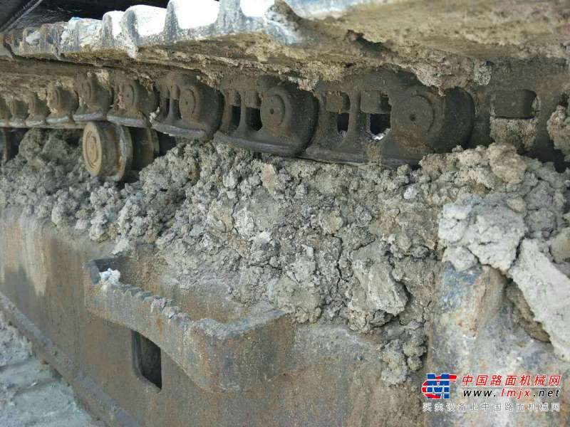 贵州出售转让二手8000小时2011年恒天德尔DER323挖掘机