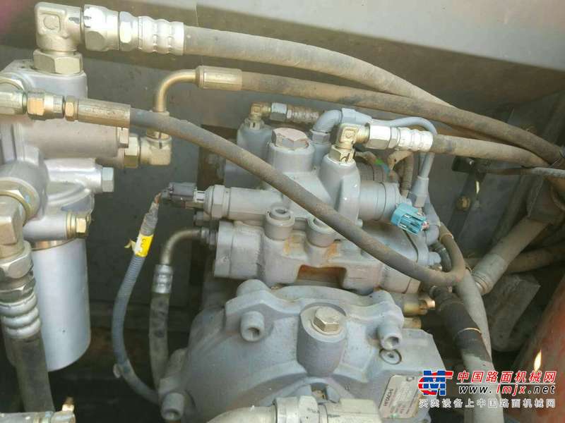 吉林出售转让二手4580小时2010年日立ZX120挖掘机