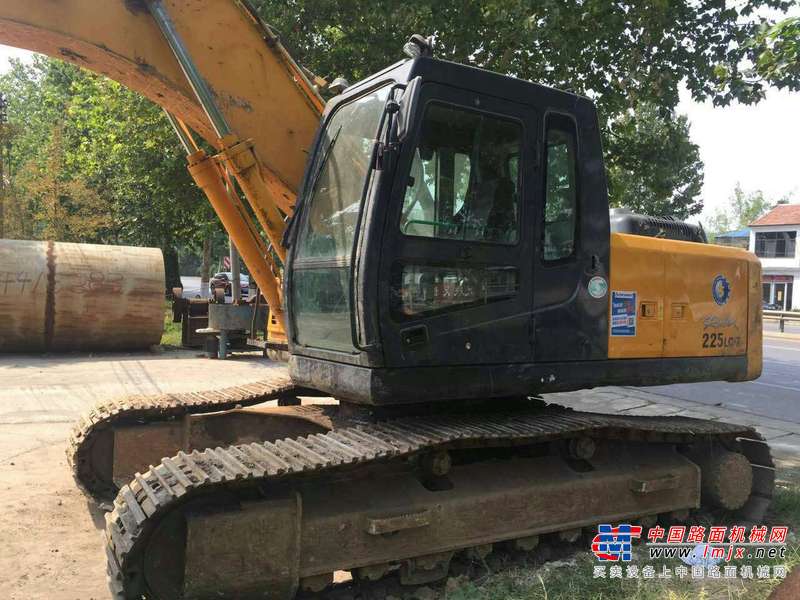 山东出售转让二手5000小时2012年现代R225LC挖掘机