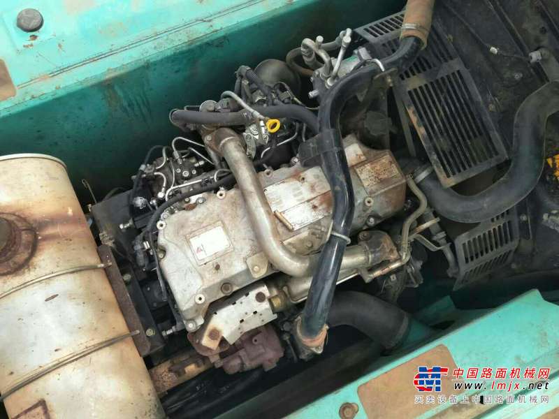 云南出售转让二手8000小时2011年神钢SK210LC挖掘机