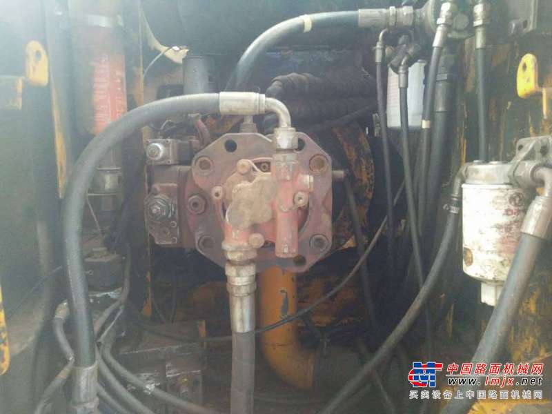 重庆出售转让二手17000小时2007年现代R130LC挖掘机