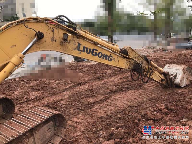 重庆出售转让二手5800小时2011年柳工CLG915D挖掘机