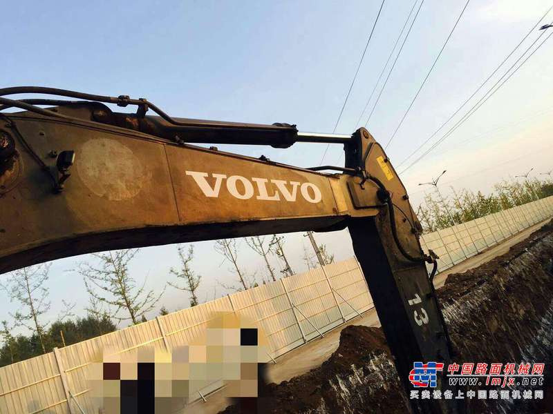 山西出售转让二手9000小时2011年沃尔沃EC460BLC挖掘机