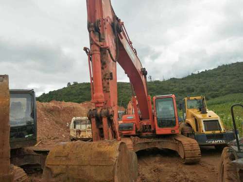 云南出售转让二手4756小时2015年斗山DX300LC挖掘机