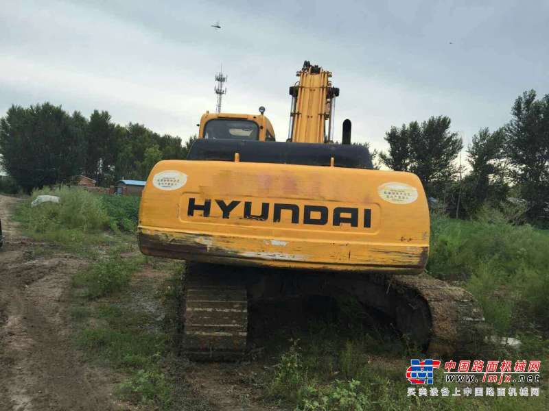 黑龙江出售转让二手12000小时2005年现代R260LC挖掘机
