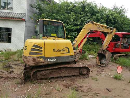 四川出售转让二手3500小时2015年临工LG660E挖掘机