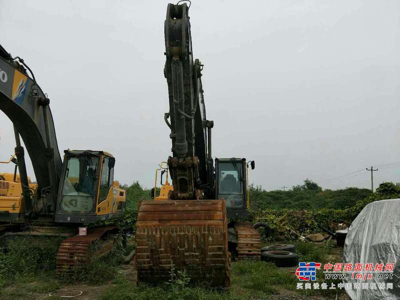 河北出售转让二手5200小时2014年沃尔沃EC380DL挖掘机