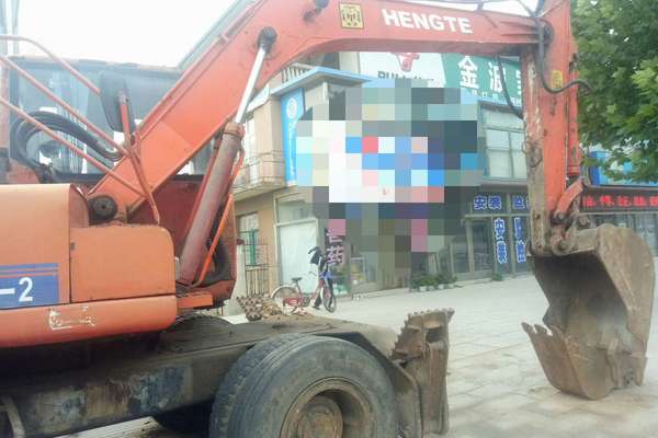 辽宁出售转让二手3000小时2008年恒特重工轮挖HTL120挖掘机