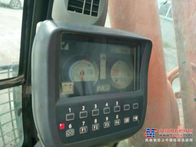 安徽出售转让二手7240小时2010年日立ZX210H挖掘机