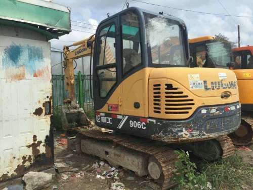 黑龙江出售转让二手4000小时2013年柳工CLG906C挖掘机
