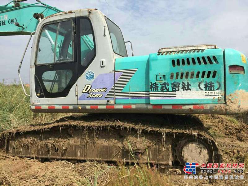 山东出售转让二手8000小时2006年神钢SK200挖掘机