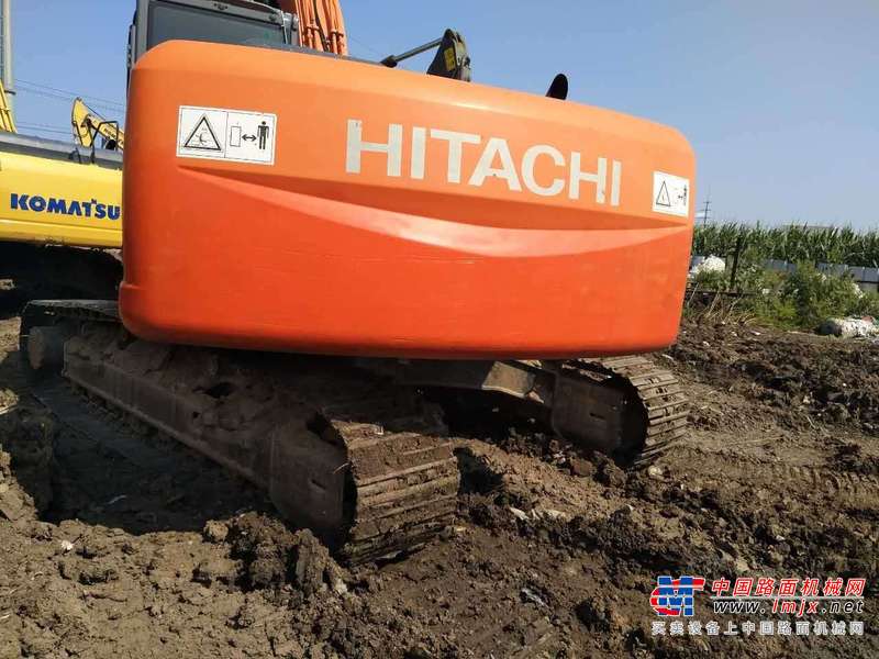 吉林出售转让二手8000小时2010年日立ZX210H挖掘机