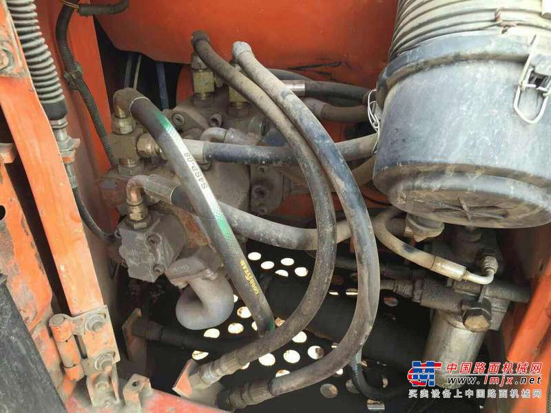 黑龙江出售转让二手8400小时2009年日立EX70挖掘机
