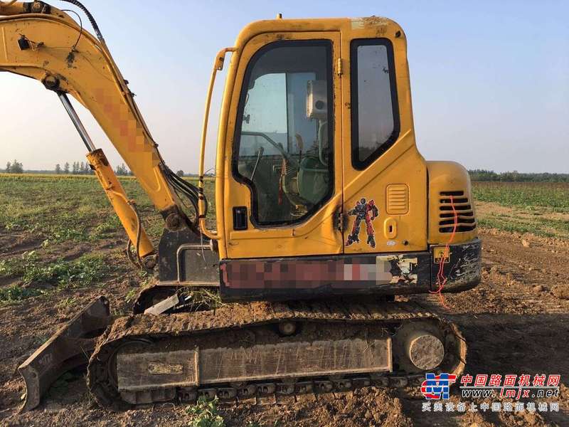 安徽出售转让二手6000小时2013年山重建机JCM906D挖掘机