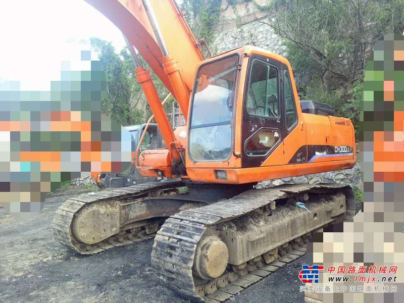 辽宁出售转让二手14000小时2008年斗山DH300挖掘机