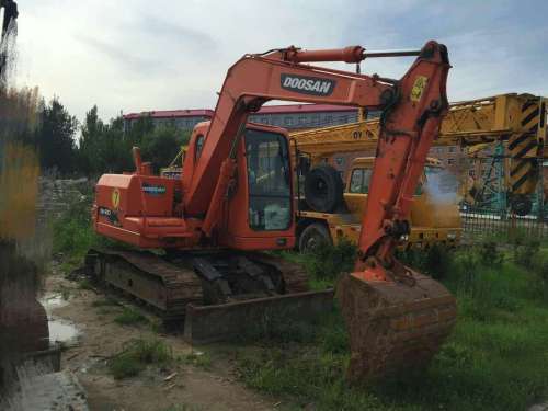 黑龙江出售转让二手7000小时2011年斗山DH80挖掘机