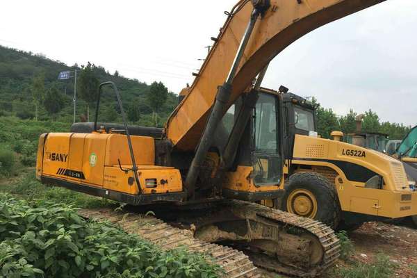 山东出售转让二手8000小时2011年三一重工SY215C挖掘机