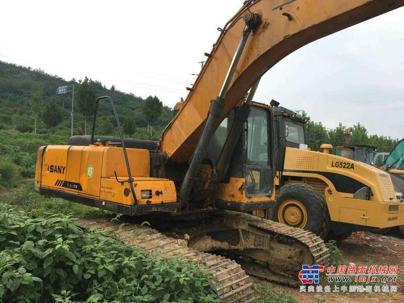山东出售转让二手8000小时2011年三一重工SY215C挖掘机