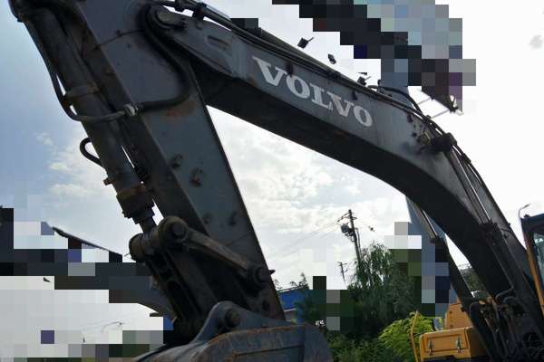 山西出售转让二手8900小时2011年沃尔沃EC360BLC挖掘机