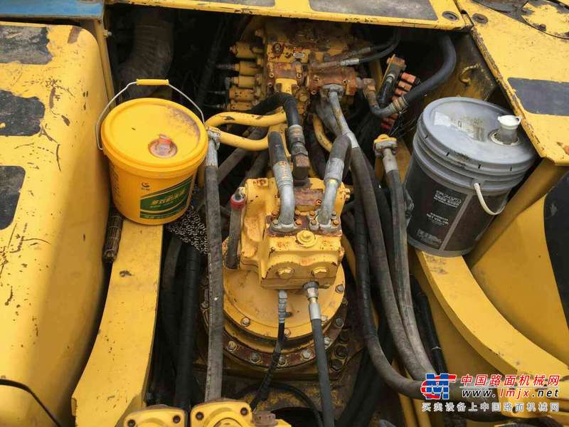 黑龙江出售转让二手10000小时2010年小松PC360挖掘机